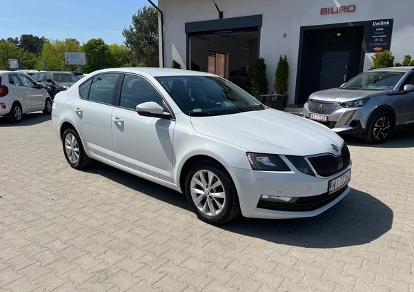 Skoda Octavia cena 53800 przebieg: 218245, rok produkcji 2018 z Wisła małe 326